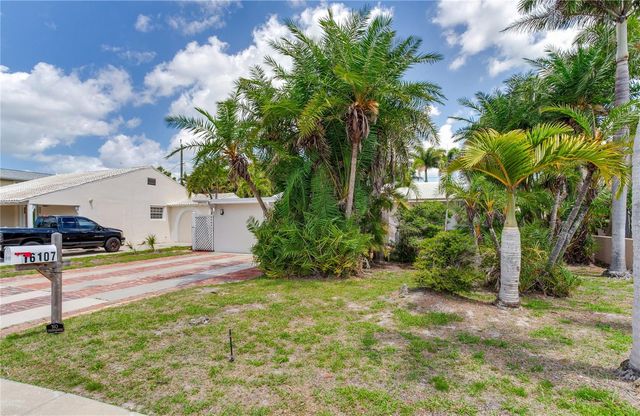 16107 GULF BOULEVARD, Redington Beach, FL 33708