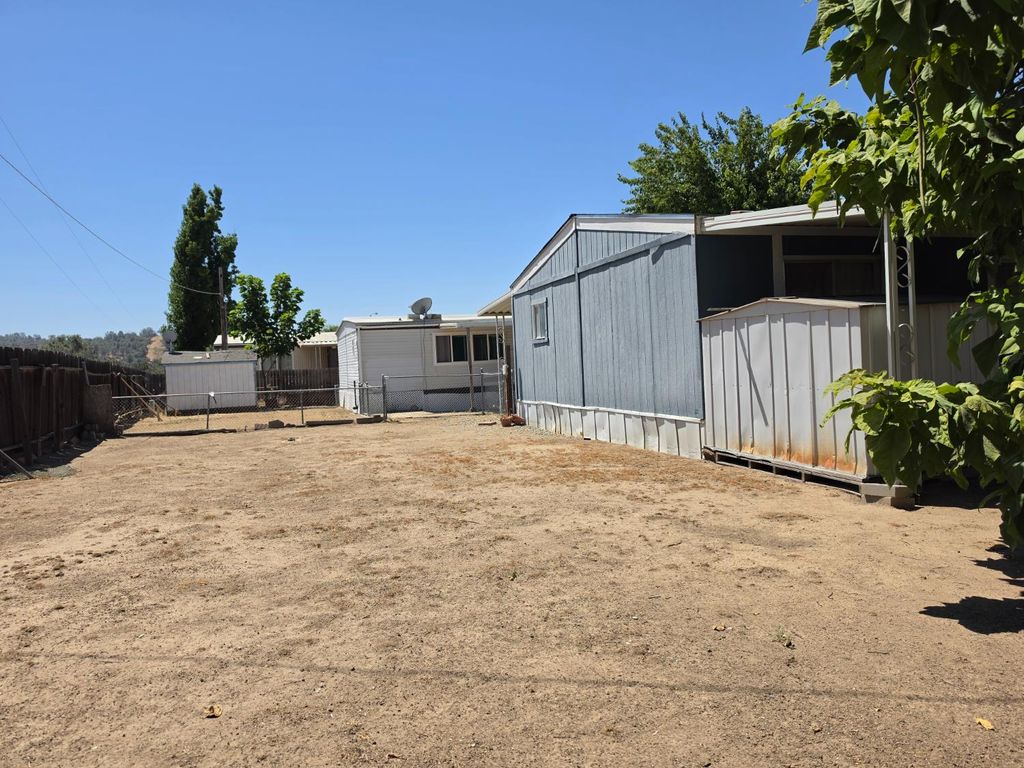 Image 14 of property listing at 30501 Auberry Road # 32, Auberry, CA 93602