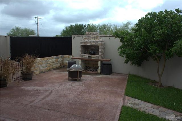 500 Grayson Avenue, Mcallen, TX 78504