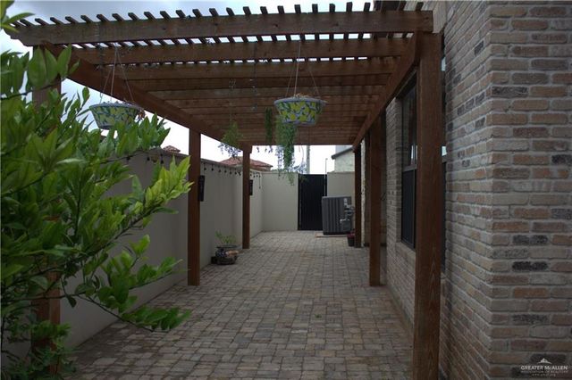 500 Grayson Avenue, Mcallen, TX 78504