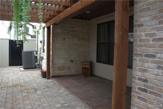 500 Grayson Avenue, Mcallen, TX 78504