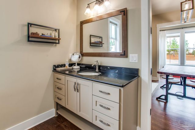 2110 Molino Bridge Rd, Pace, FL 32571