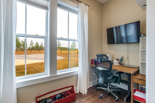 2110 Molino Bridge Rd, Pace, FL 32571