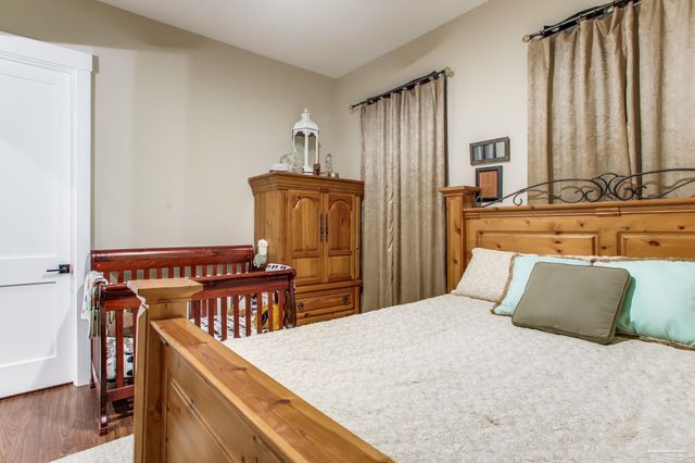 2110 Molino Bridge Rd, Pace, FL 32571