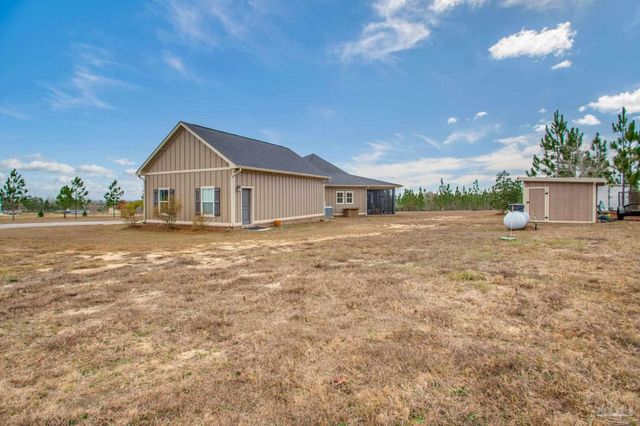 2110 Molino Bridge Rd, Pace, FL 32571