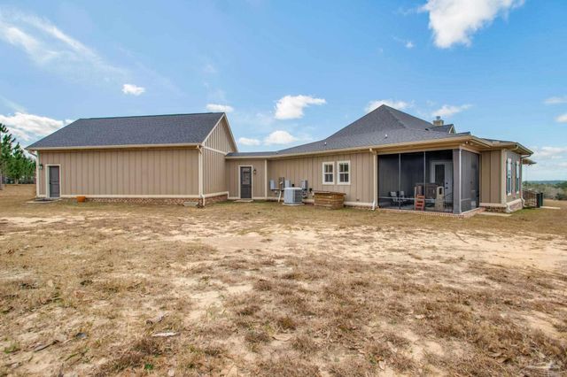 2110 Molino Bridge Rd, Pace, FL 32571