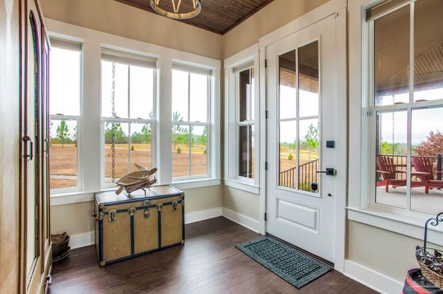 2110 Molino Bridge Rd, Pace, FL 32571