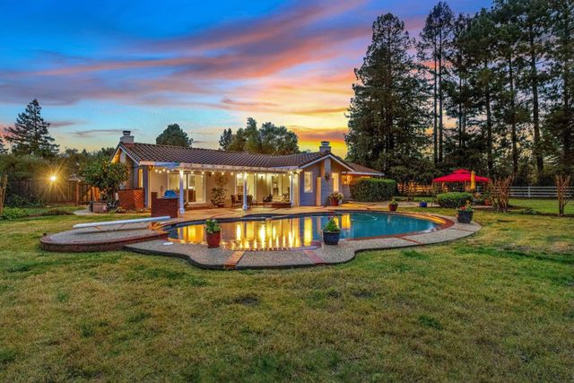 14660 Gallant Fox Way, Morgan Hill, CA 95037