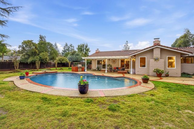 14660 Gallant Fox Way, Morgan Hill, CA 95037