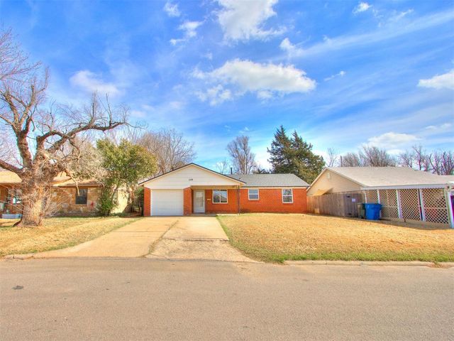 1104 Stansell Drive, Midwest City, OK 73110