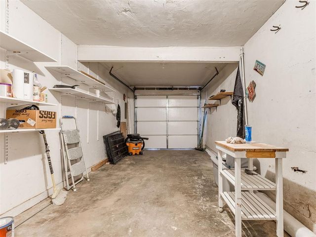 1104 Stansell Drive, Midwest City, OK 73110