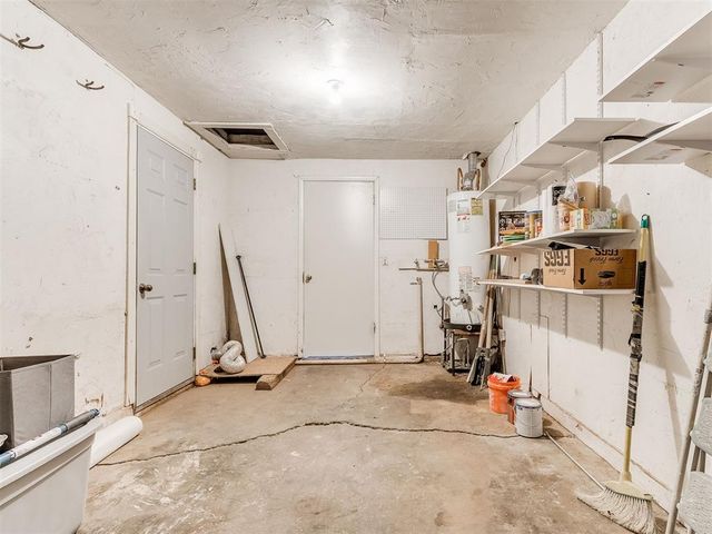 1104 Stansell Drive, Midwest City, OK 73110