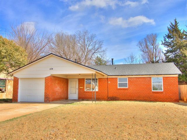 1104 Stansell Drive, Midwest City, OK 73110