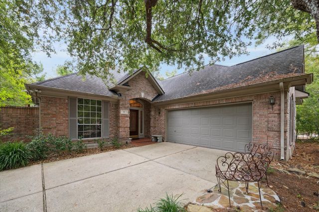 18 Prism Cove Place, The Woodlands, TX 77381