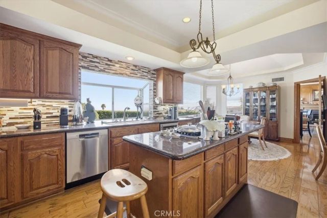 2 Avenida De Olma, Rancho Palos Verdes, CA 90275