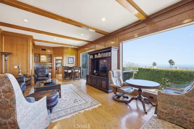 2 Avenida De Olma, Rancho Palos Verdes, CA 90275