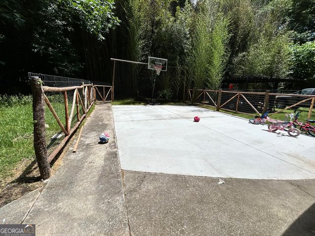 4389 & 4381 Campbell Road, Snellville, GA 30039