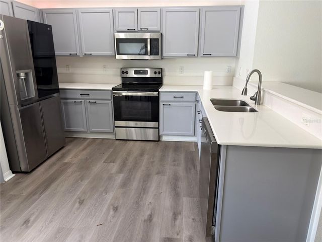 11340 SOUTHWIND LAKE DRIVE, Gibsonton, FL 33534
