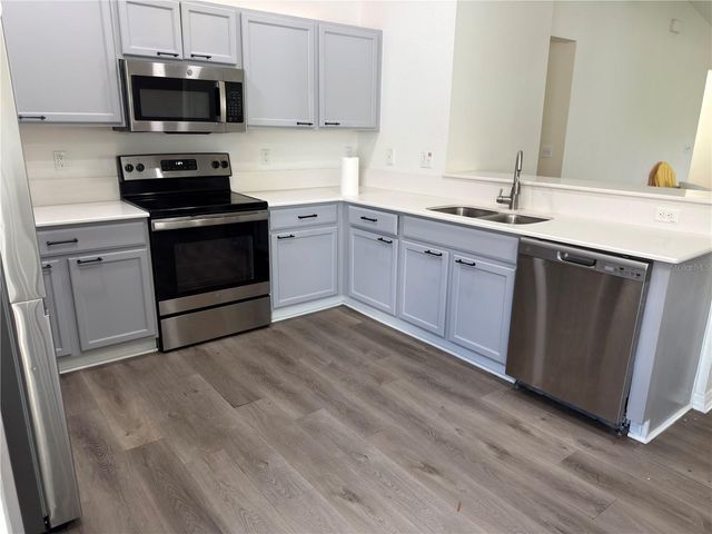 11340 SOUTHWIND LAKE DRIVE, Gibsonton, FL 33534