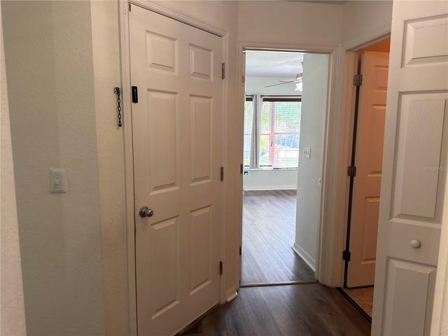 11340 SOUTHWIND LAKE DRIVE, Gibsonton, FL 33534
