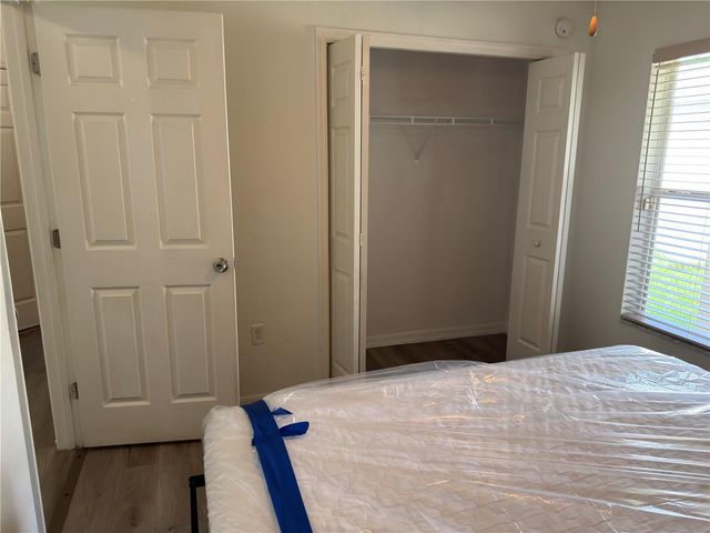 11340 SOUTHWIND LAKE DRIVE, Gibsonton, FL 33534