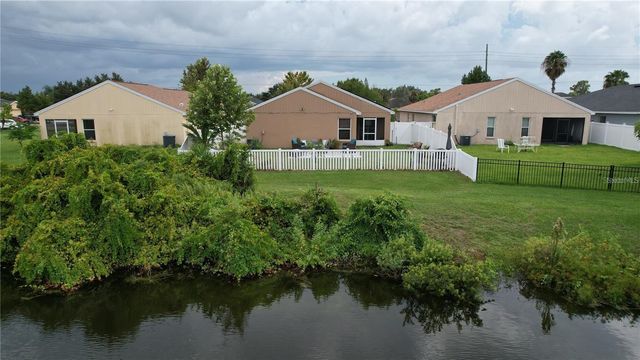 11340 SOUTHWIND LAKE DRIVE, Gibsonton, FL 33534