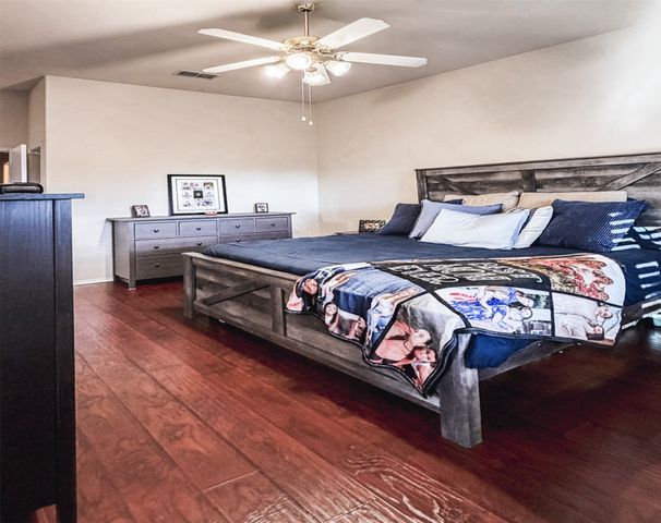 9301 Norfolk Lane, Mckinney, TX 75071