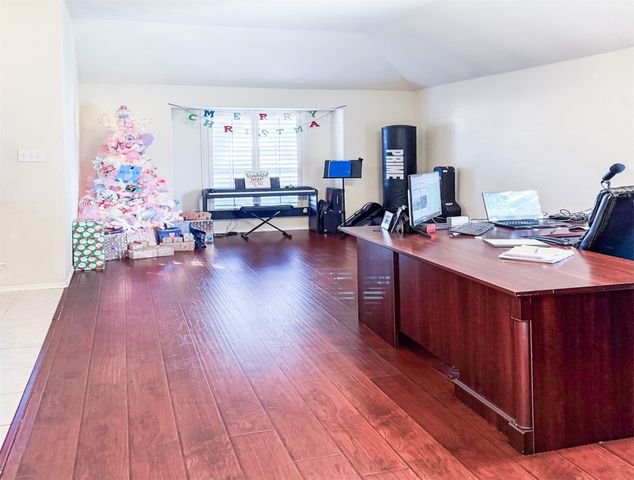 9301 Norfolk Lane, Mckinney, TX 75071