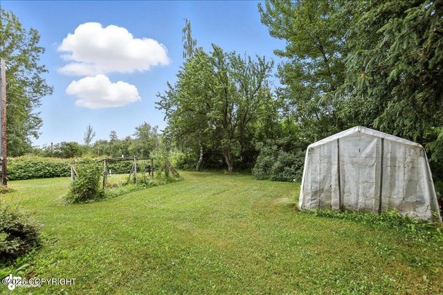 2000 N Eugene Drive, Palmer, AK 99645
