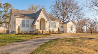 2005 Wood Street, Jonesboro, AR 72401
