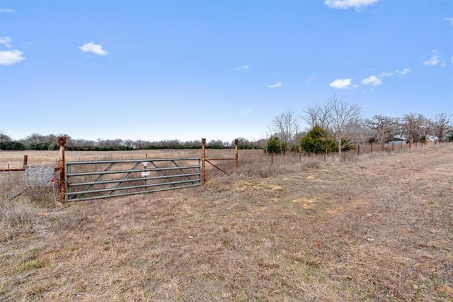 10151 County Road 303, Rockdale, TX 76567