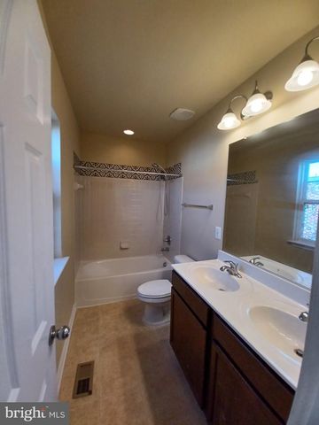 103 ARGYLE CT, Stephenson, VA 22656