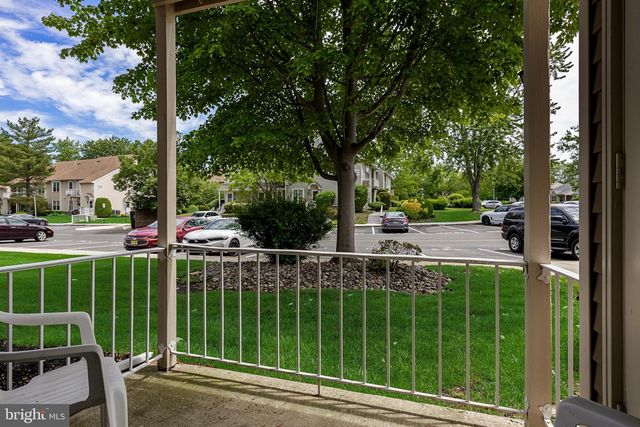 1563-A THORNWOOD DR, Mount Laurel, NJ 08054