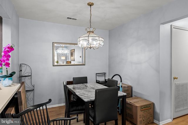 1563-A THORNWOOD DR, Mount Laurel, NJ 08054