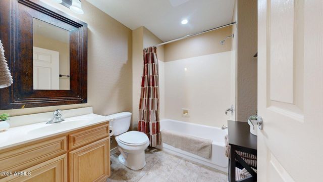 20121 N 76TH Street 1047, Scottsdale, AZ 85255