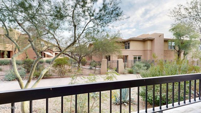 20121 N 76TH Street 1047, Scottsdale, AZ 85255