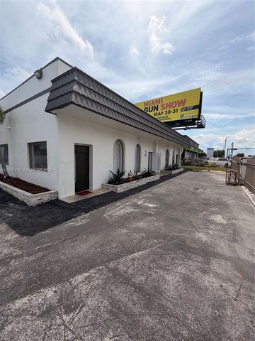 920 NW 119th St, Miami, FL 33168