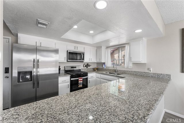 3472 Roxbury, Rosamond, CA 93560