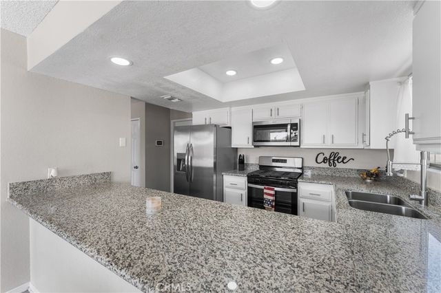 3472 Roxbury, Rosamond, CA 93560