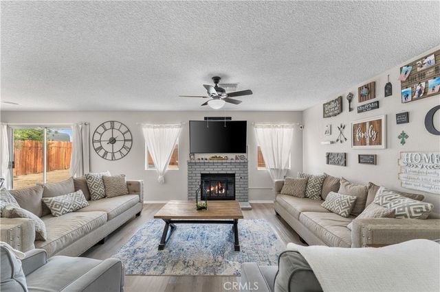 3472 Roxbury, Rosamond, CA 93560