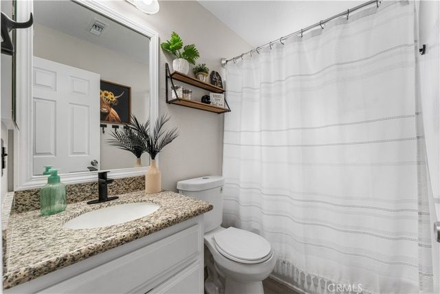 3472 Roxbury, Rosamond, CA 93560