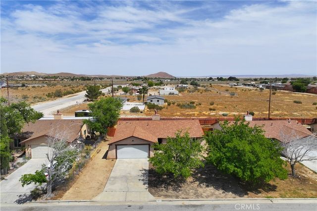 3472 Roxbury, Rosamond, CA 93560