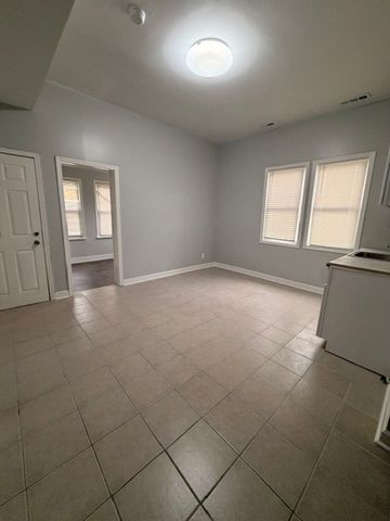 514 W 117th Street, Chicago, IL 60628