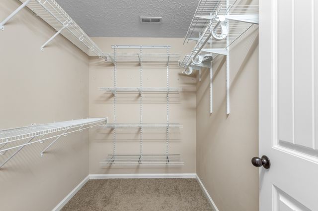 1995 GENERAL NEYLAND DRIVE, Clarksville, TN 37042
