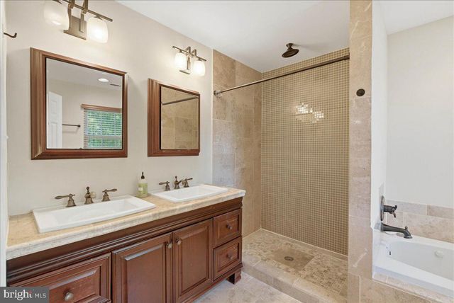 1433 MCLEAN MEWS CT, Mclean, VA 22101