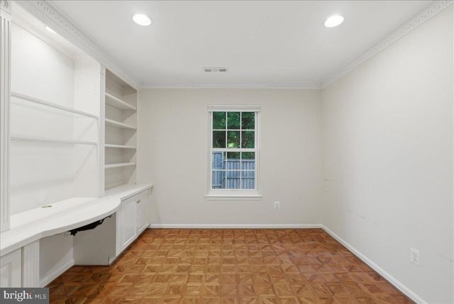 1433 MCLEAN MEWS CT, Mclean, VA 22101