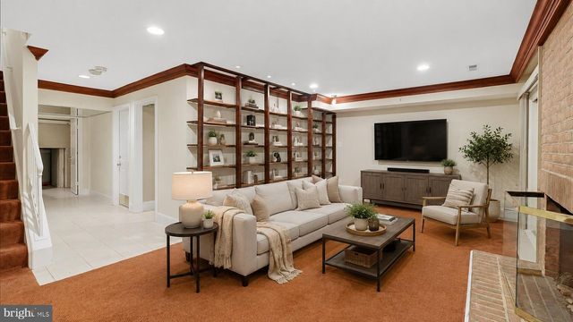 1433 MCLEAN MEWS CT, Mclean, VA 22101