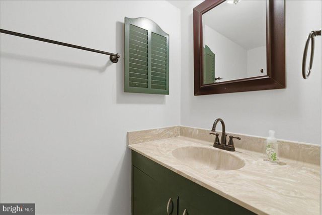 1433 MCLEAN MEWS CT, Mclean, VA 22101