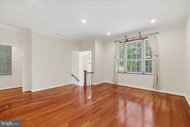 1433 MCLEAN MEWS CT, Mclean, VA 22101