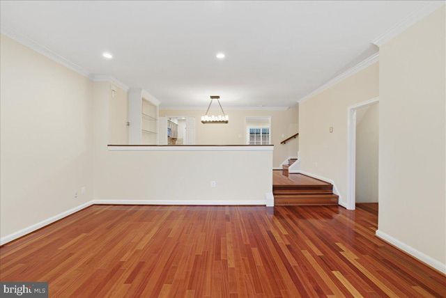 1433 MCLEAN MEWS CT, Mclean, VA 22101